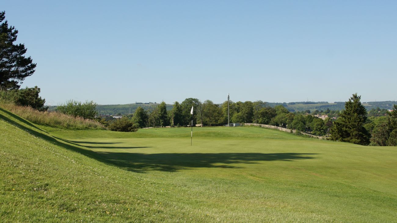 Hole 1 — Green
