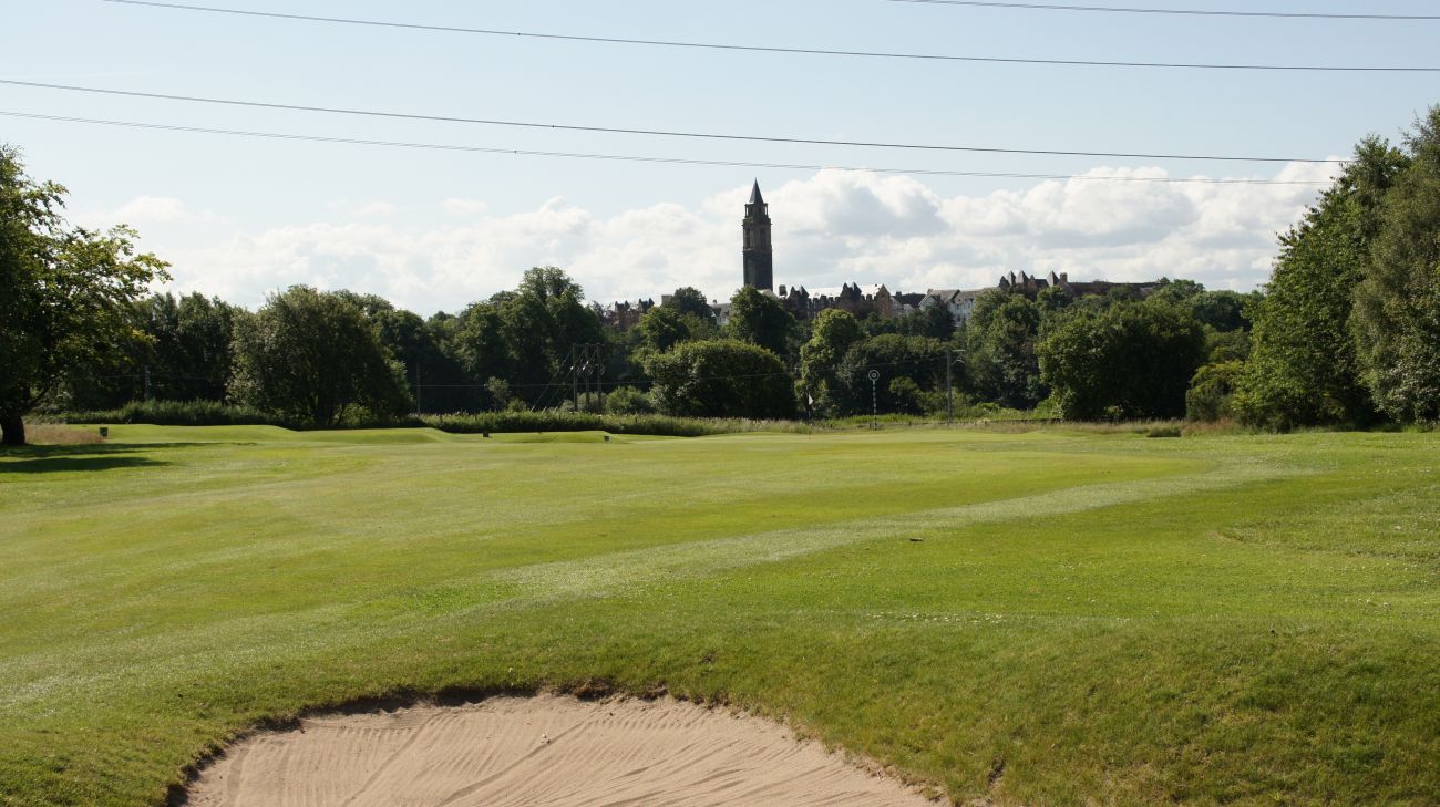 Hole 12 — Approach