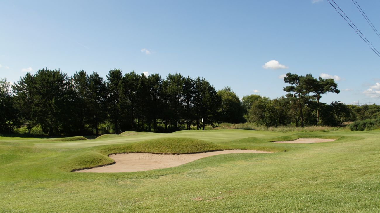 Hole 13 — Green